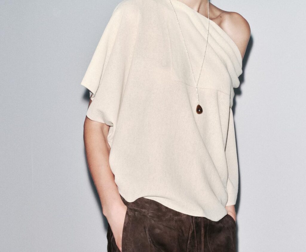 Custom Women Clothes Chic Elegant Beige Asymmetric One  Shoulder Loose Knit Top