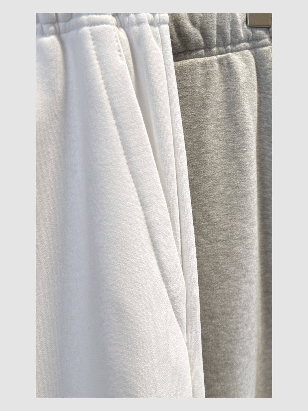 Men’s 400 GSM Curved-Seam Flared Sweatpants — detail Men's 400 GSM Curved-Seam Flared Sweatpants — detail