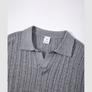 Men's 16-Gauge Cable-Knit Open-Collar Sweater — detail