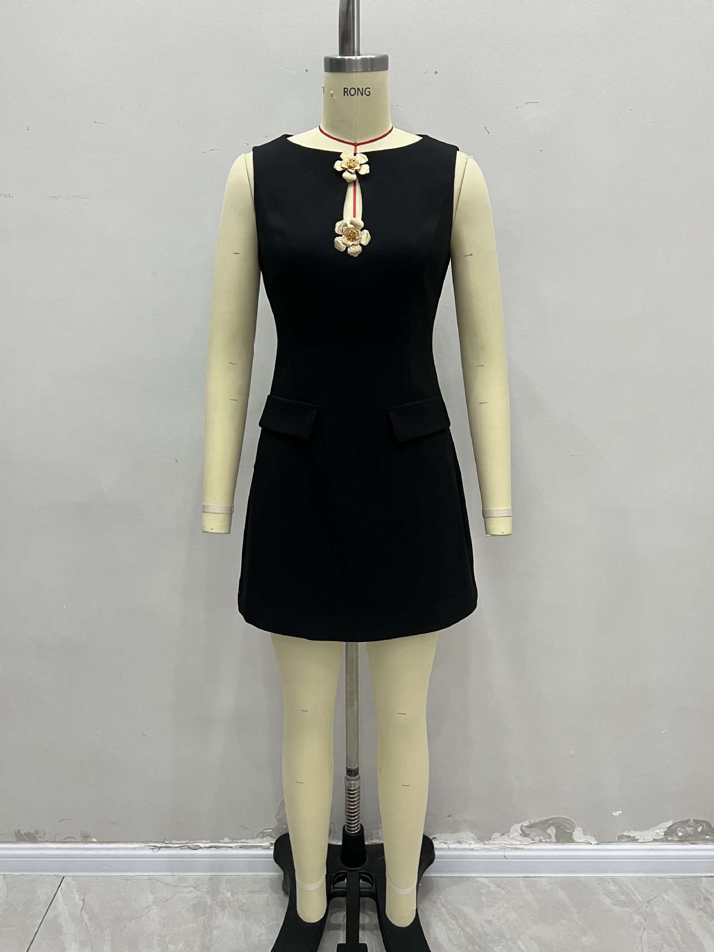 PF2505054 actual front dress-form photo