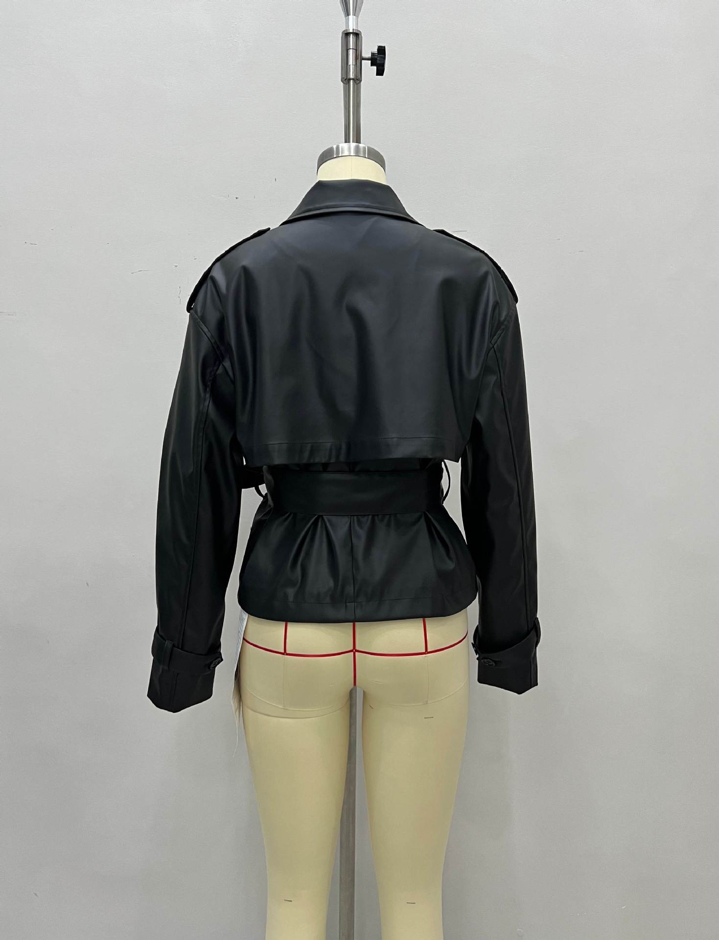 PF2507054 black jacket, supplied dress-form back photo in the original setting