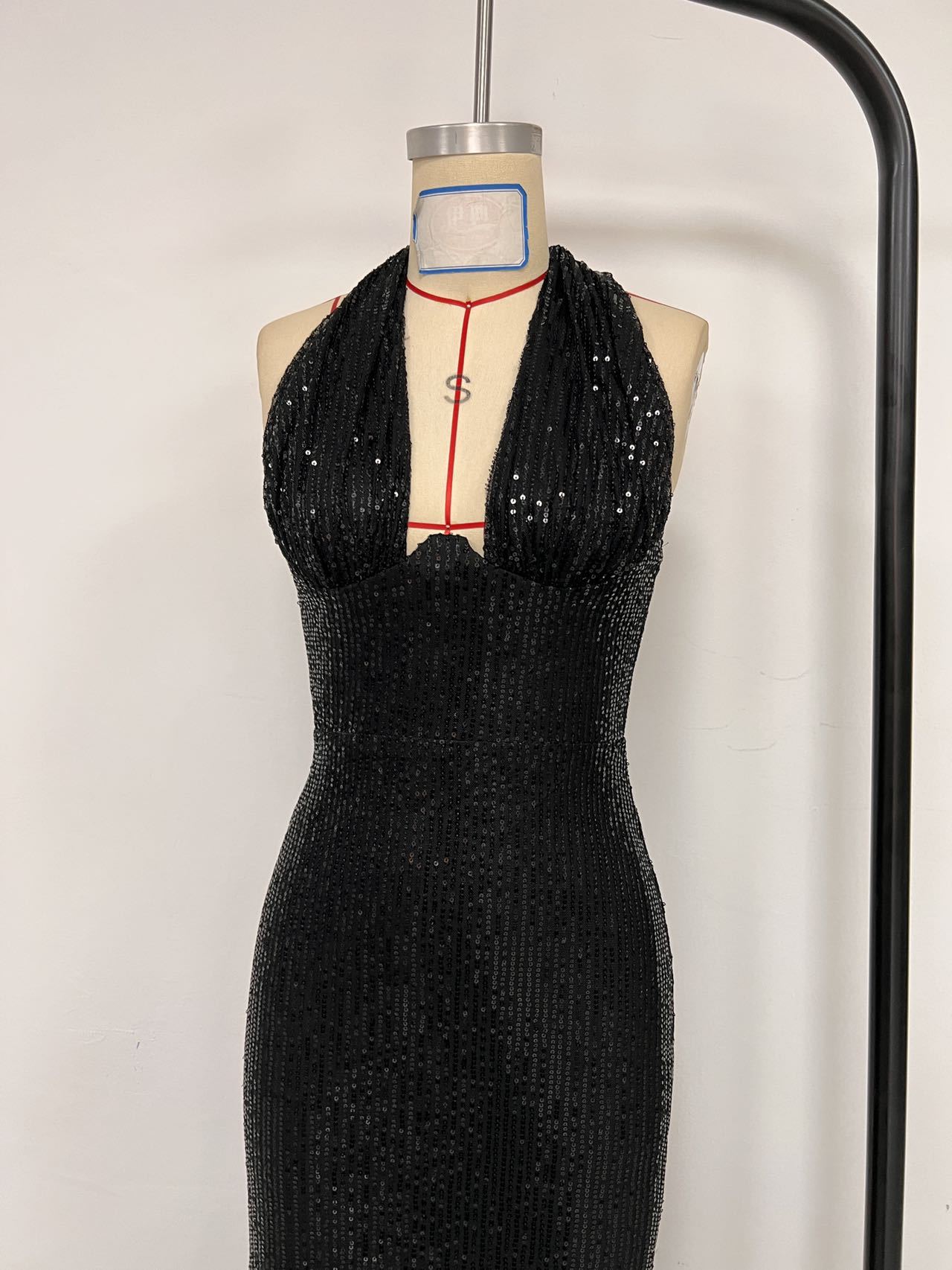 RY495 black sequin halter neckline and waist detail