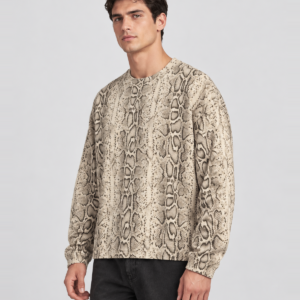 Men's 260 GSM Snake-Pattern Waffle Boxy Long-Sleeve T-Shirt — model side