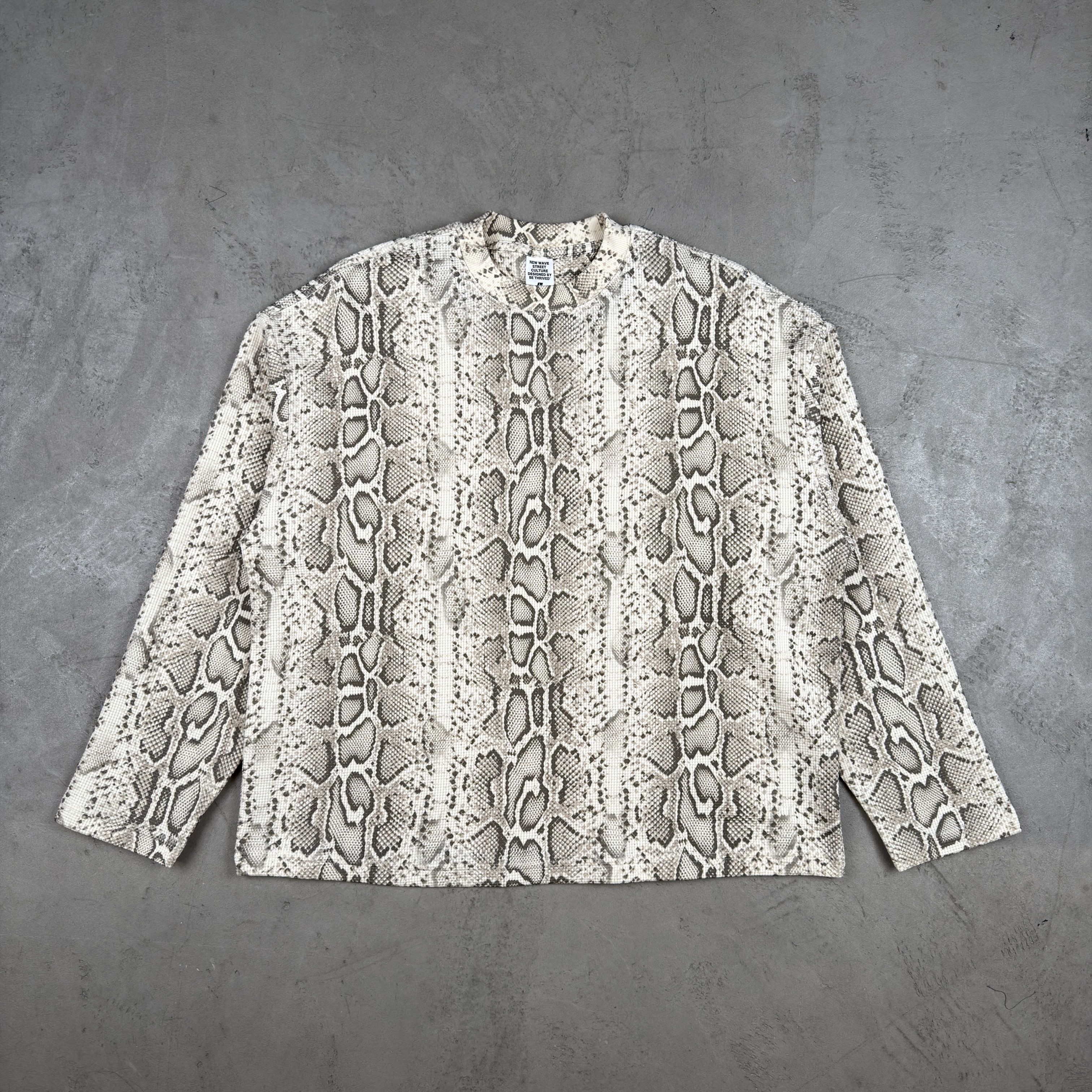 W26395 original garment detail